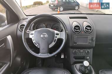 Внедорожник / Кроссовер Nissan Qashqai+2 2012 в 