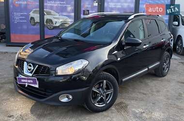 Позашляховик / Кросовер Nissan Qashqai+2 2011 в 