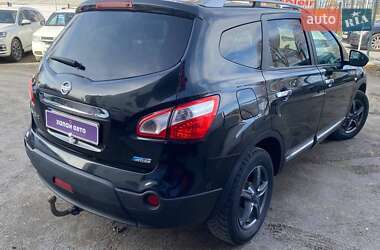 Позашляховик / Кросовер Nissan Qashqai+2 2011 в 