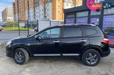 Позашляховик / Кросовер Nissan Qashqai+2 2011 в 