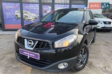 Позашляховик / Кросовер Nissan Qashqai+2 2011 в 