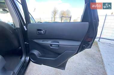 Позашляховик / Кросовер Nissan Qashqai+2 2011 в 