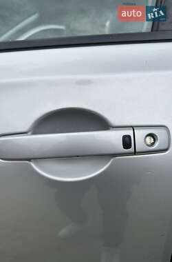 Внедорожник / Кроссовер Nissan Qashqai+2 2011 в 