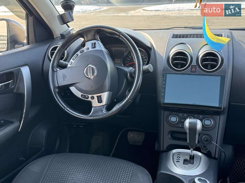 Внедорожник / Кроссовер Nissan Qashqai+2 2013 в Киеве