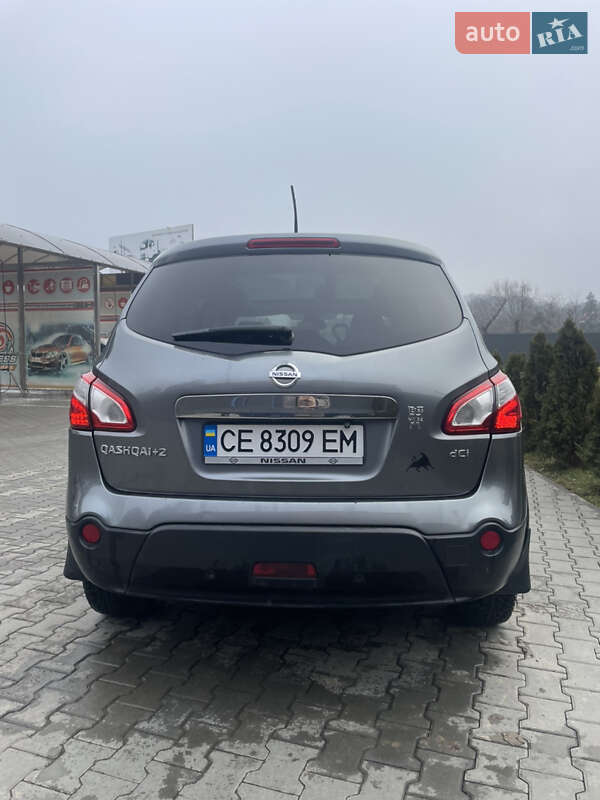 Позашляховик / Кросовер Nissan Qashqai+2 2011 в Чернівцях
