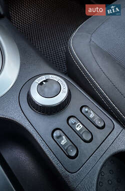 Внедорожник / Кроссовер Nissan Qashqai+2 2011 в 