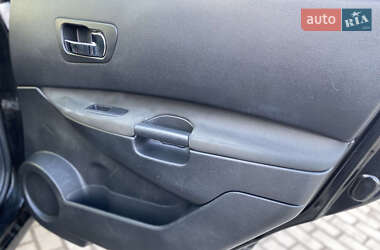 Позашляховик / Кросовер Nissan Qashqai+2 2009 в 