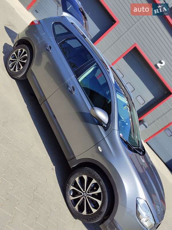 Внедорожник / Кроссовер Nissan Qashqai+2 2011 в Глыбокой