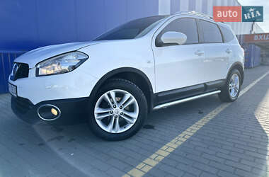 Внедорожник / Кроссовер Nissan Qashqai+2 2010 в Дубно