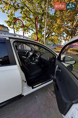Внедорожник / Кроссовер Nissan Qashqai+2 2012 в Каменке-Бугской