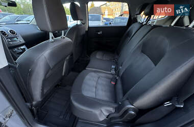 Внедорожник / Кроссовер Nissan Qashqai+2 2011 в 