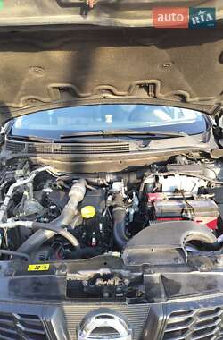Внедорожник / Кроссовер Nissan Qashqai+2 2011 в 