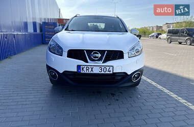 Позашляховик / Кросовер Nissan Qashqai+2 2010 в 