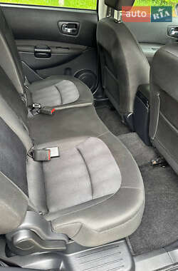 Позашляховик / Кросовер Nissan Qashqai+2 2013 в 