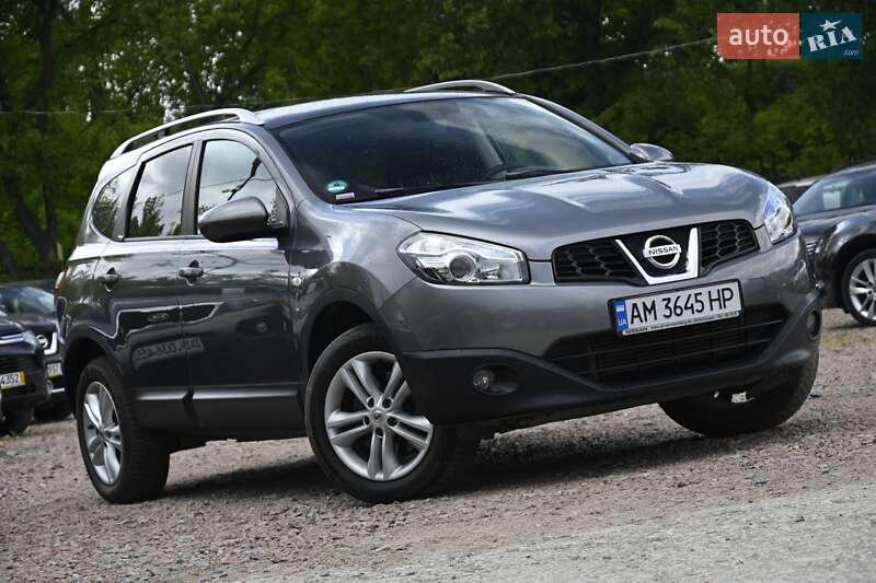 Nissan Qashqai+2 2012