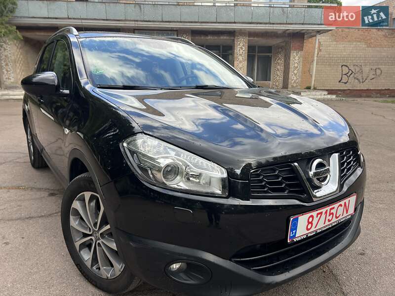 Внедорожник / Кроссовер Nissan Qashqai+2 2012 в Нежине