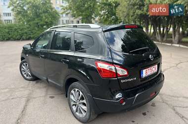 Внедорожник / Кроссовер Nissan Qashqai+2 2012 в 