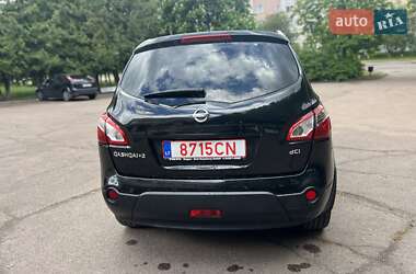 Внедорожник / Кроссовер Nissan Qashqai+2 2012 в 