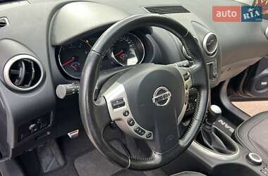 Внедорожник / Кроссовер Nissan Qashqai+2 2012 в 