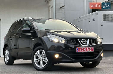 Позашляховик / Кросовер Nissan Qashqai+2 2011 в 