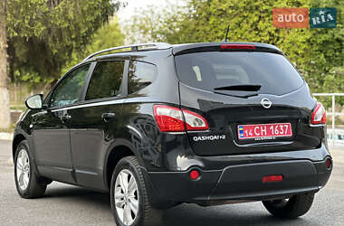 Позашляховик / Кросовер Nissan Qashqai+2 2011 в 