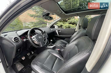 Внедорожник / Кроссовер Nissan Qashqai+2 2010 в 
