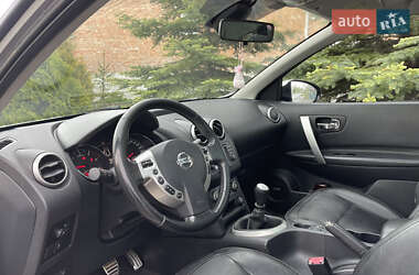 Внедорожник / Кроссовер Nissan Qashqai+2 2010 в 
