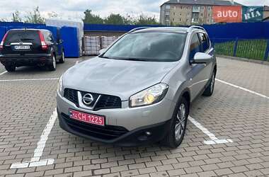 Позашляховик / Кросовер Nissan Qashqai+2 2011 в 