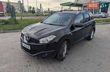 Позашляховик / Кросовер Nissan Qashqai+2 2011 в Василькові