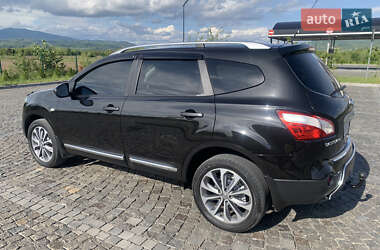 Позашляховик / Кросовер Nissan Qashqai+2 2010 в 