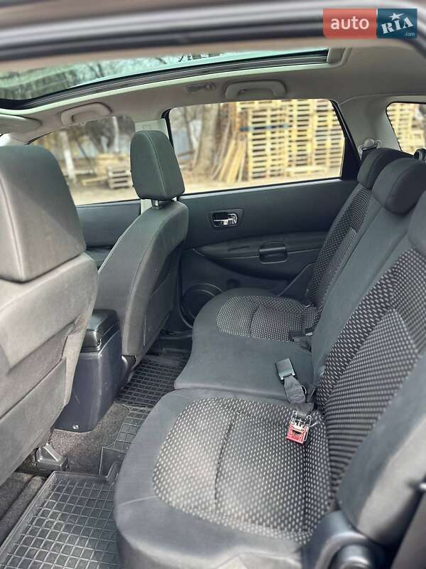 Внедорожник / Кроссовер Nissan Qashqai+2 2009 в Тернополе