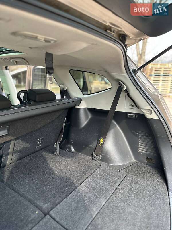 Внедорожник / Кроссовер Nissan Qashqai+2 2009 в Тернополе