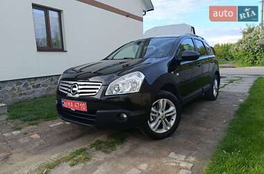 Позашляховик / Кросовер Nissan Qashqai+2 2009 в Гощі