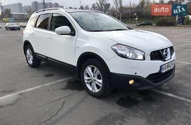 Внедорожник / Кроссовер Nissan Qashqai+2 2012 в Киеве