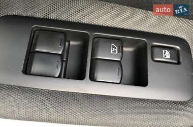 Внедорожник / Кроссовер Nissan Qashqai+2 2012 в 