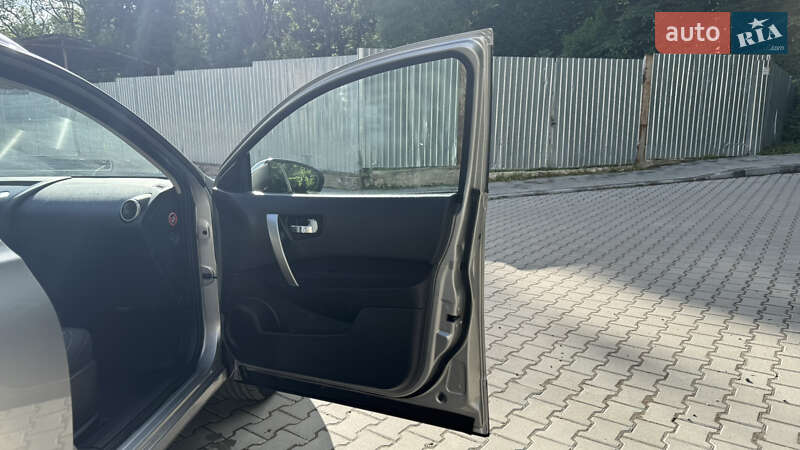 Внедорожник / Кроссовер Nissan Qashqai+2 2011 в Тернополе