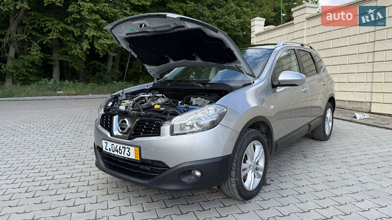 Внедорожник / Кроссовер Nissan Qashqai+2 2011 в Тернополе
