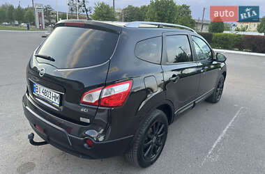 Позашляховик / Кросовер Nissan Qashqai+2 2011 в 