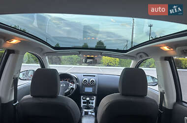 Позашляховик / Кросовер Nissan Qashqai+2 2011 в 