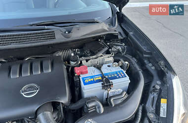 Позашляховик / Кросовер Nissan Qashqai+2 2011 в 