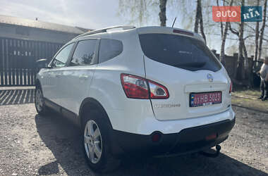 Внедорожник / Кроссовер Nissan Qashqai+2 2010 в 