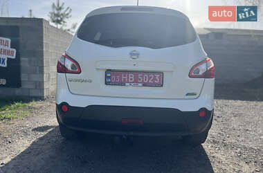 Внедорожник / Кроссовер Nissan Qashqai+2 2010 в 