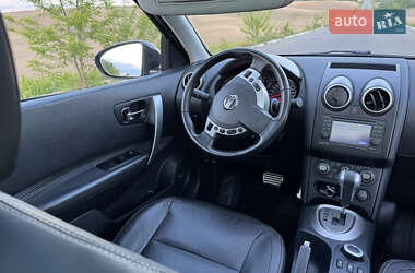 Внедорожник / Кроссовер Nissan Qashqai+2 2011 в 