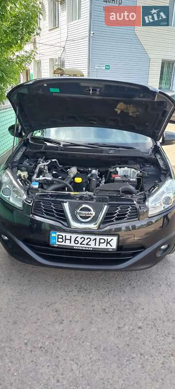 Внедорожник / Кроссовер Nissan Qashqai+2 2011 в Дубно