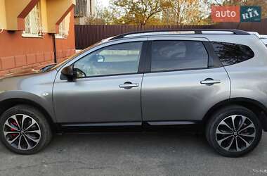 Внедорожник / Кроссовер Nissan Qashqai+2 2013 в 