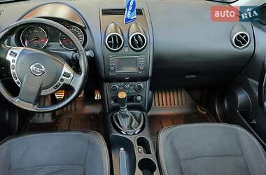 Внедорожник / Кроссовер Nissan Qashqai+2 2013 в 