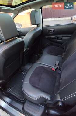 Внедорожник / Кроссовер Nissan Qashqai+2 2013 в 