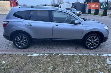 Внедорожник / Кроссовер Nissan Qashqai+2 2010 в 