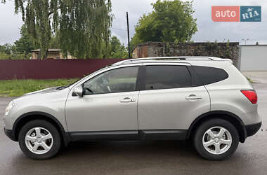 Позашляховик / Кросовер Nissan Qashqai+2 2009 в 