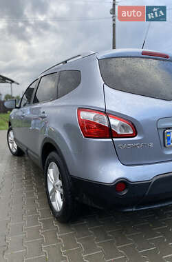 Внедорожник / Кроссовер Nissan Qashqai+2 2013 в 